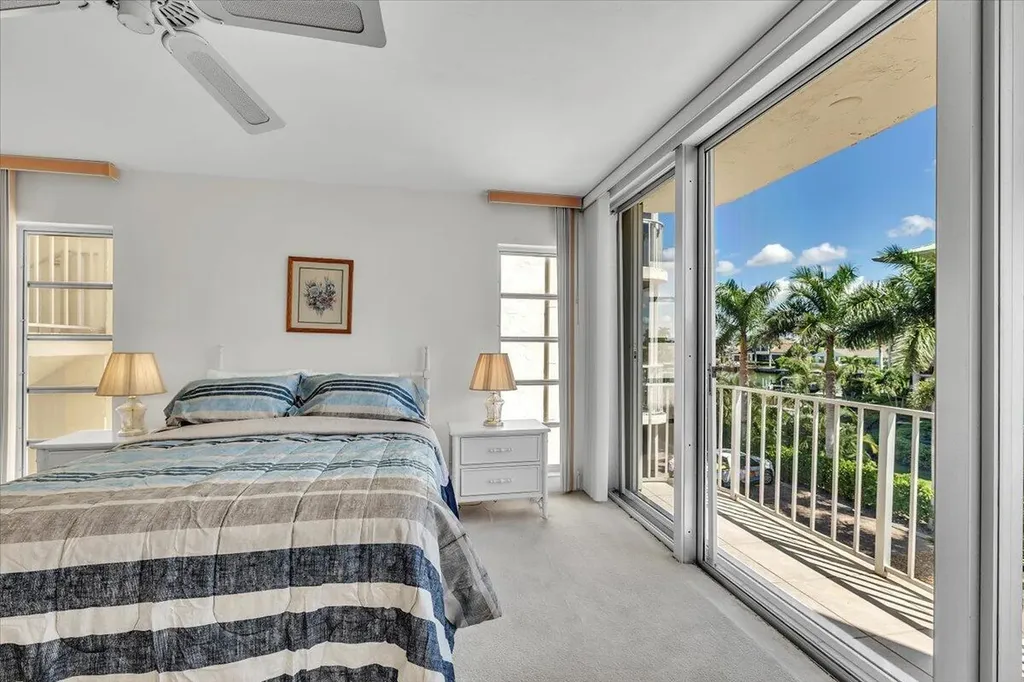 848 Collier Court Marco Island FL 34145