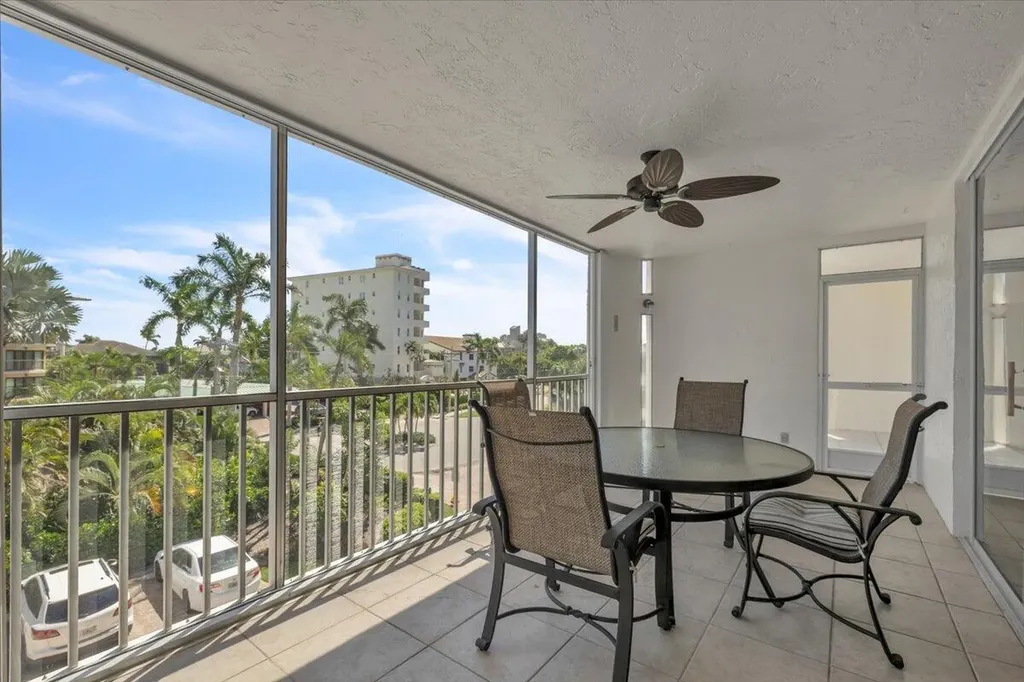 848 Collier Court Marco Island FL 34145