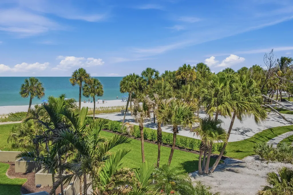 4051 Gulf Shore Boulevard N Naples FL 34103