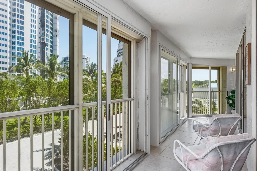 4051 Gulf Shore Boulevard N Naples FL 34103