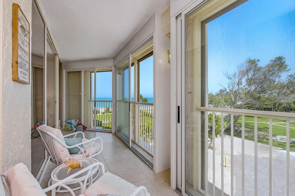4051 Gulf Shore Boulevard N Naples FL 34103