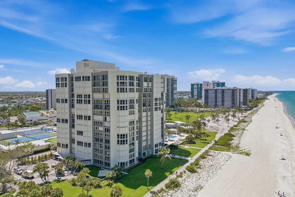 4051 Gulf Shore Boulevard N Naples FL 34103
