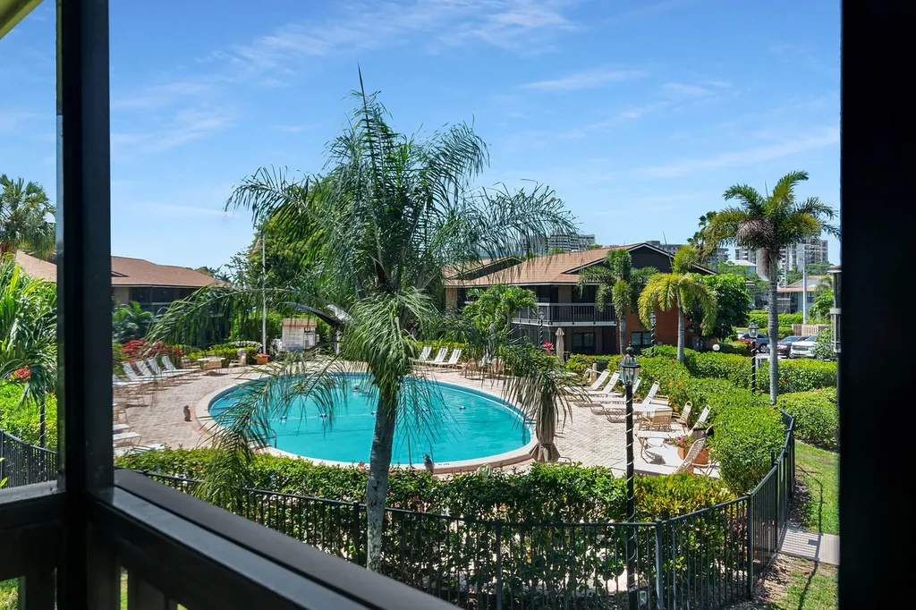 58 Manor Terrace Marco Island FL 34145