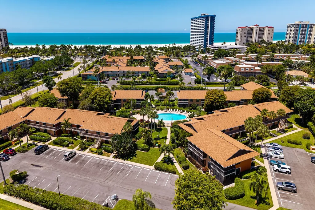58 Manor Terrace Marco Island FL 34145