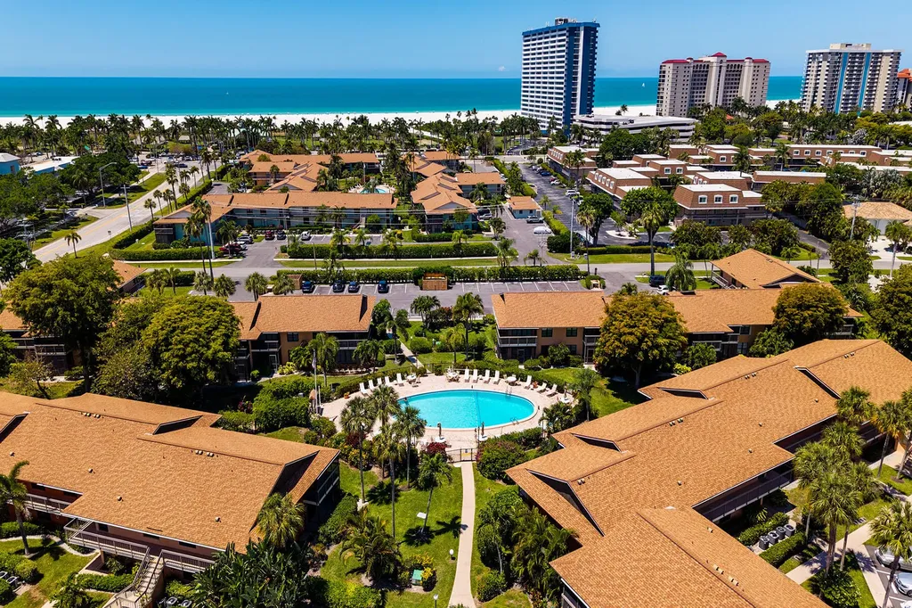 58 Manor Terrace Marco Island FL 34145
