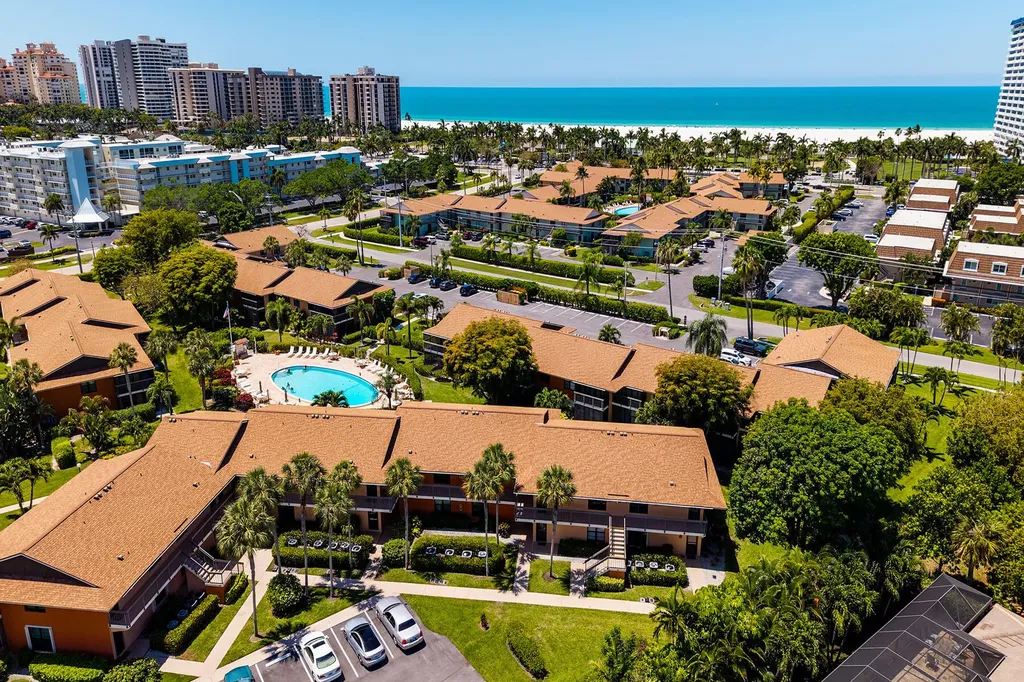 58 Manor Terrace Marco Island FL 34145