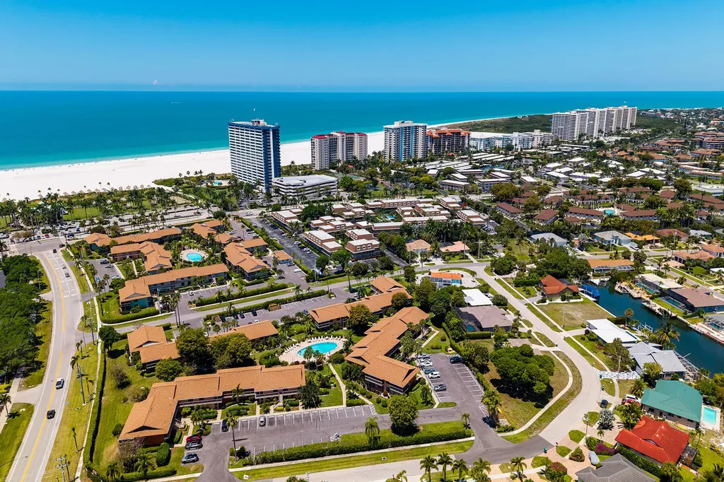 58 Manor Terrace Marco Island FL 34145