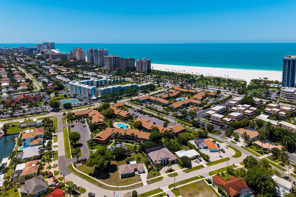 58 Manor Terrace Marco Island FL 34145