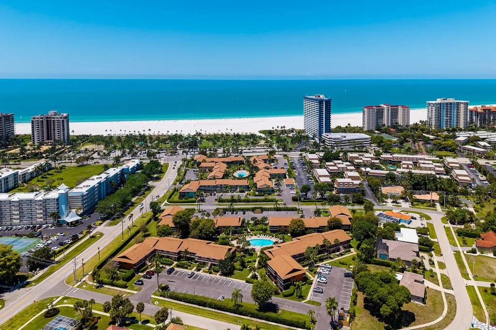 58 Manor Terrace Marco Island FL 34145