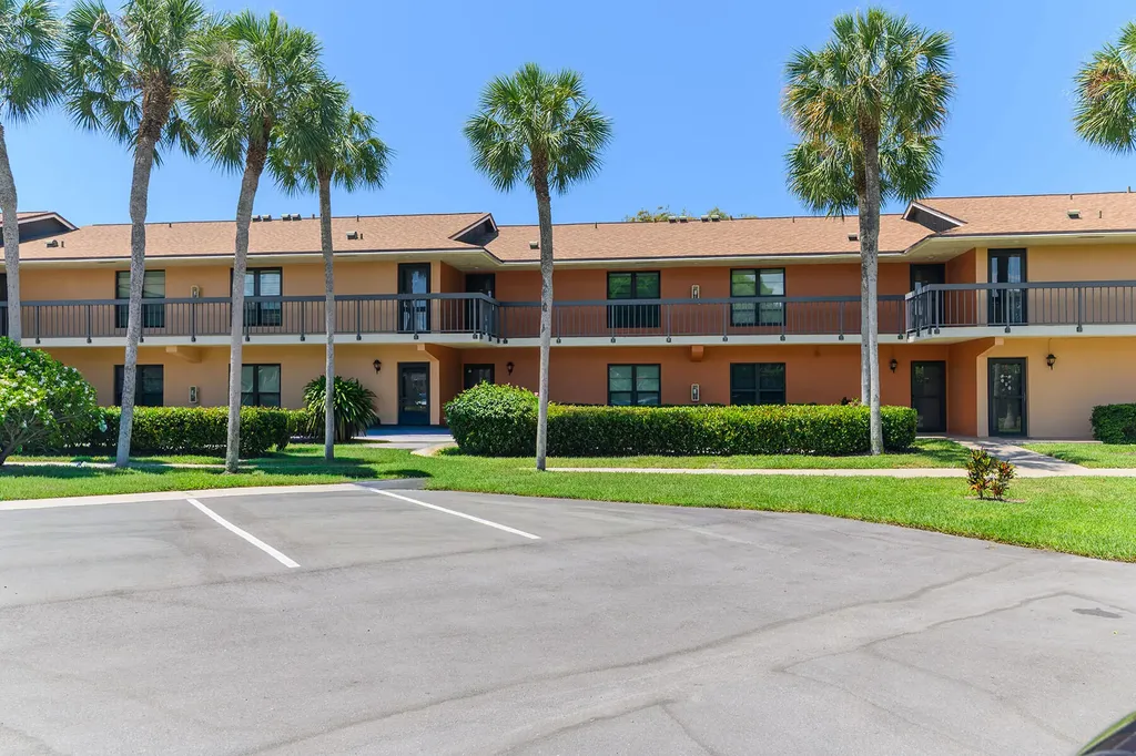 58 Manor Terrace Marco Island FL 34145