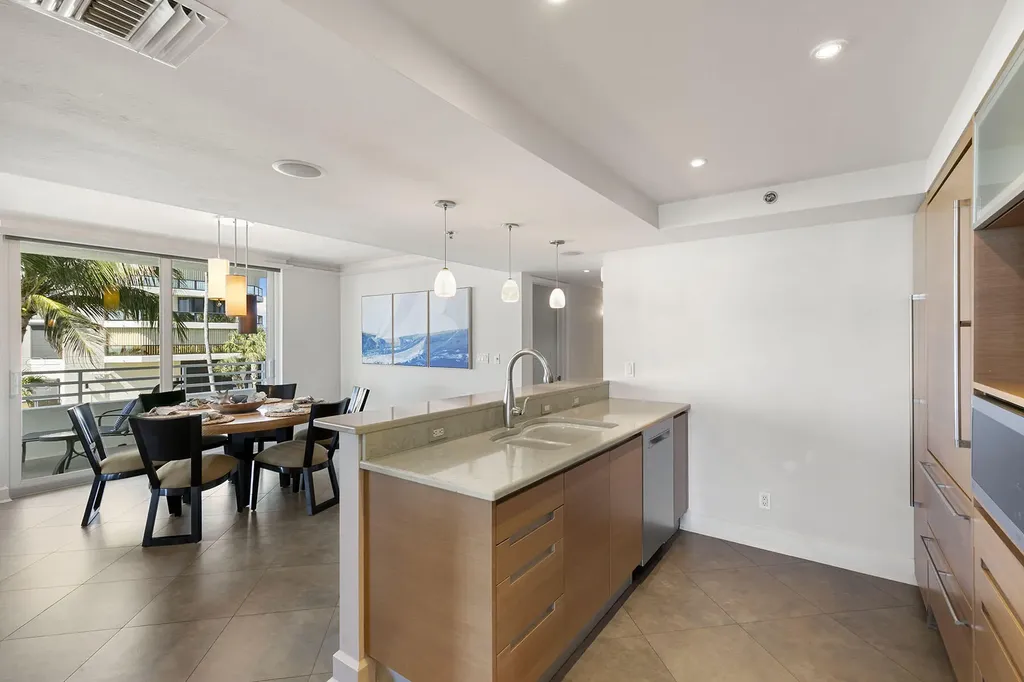 780 S Collier Marco Island FL 34145