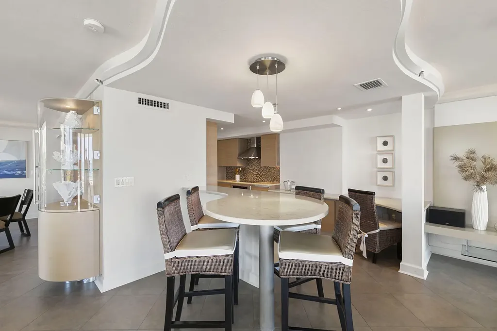 780 S Collier Marco Island FL 34145