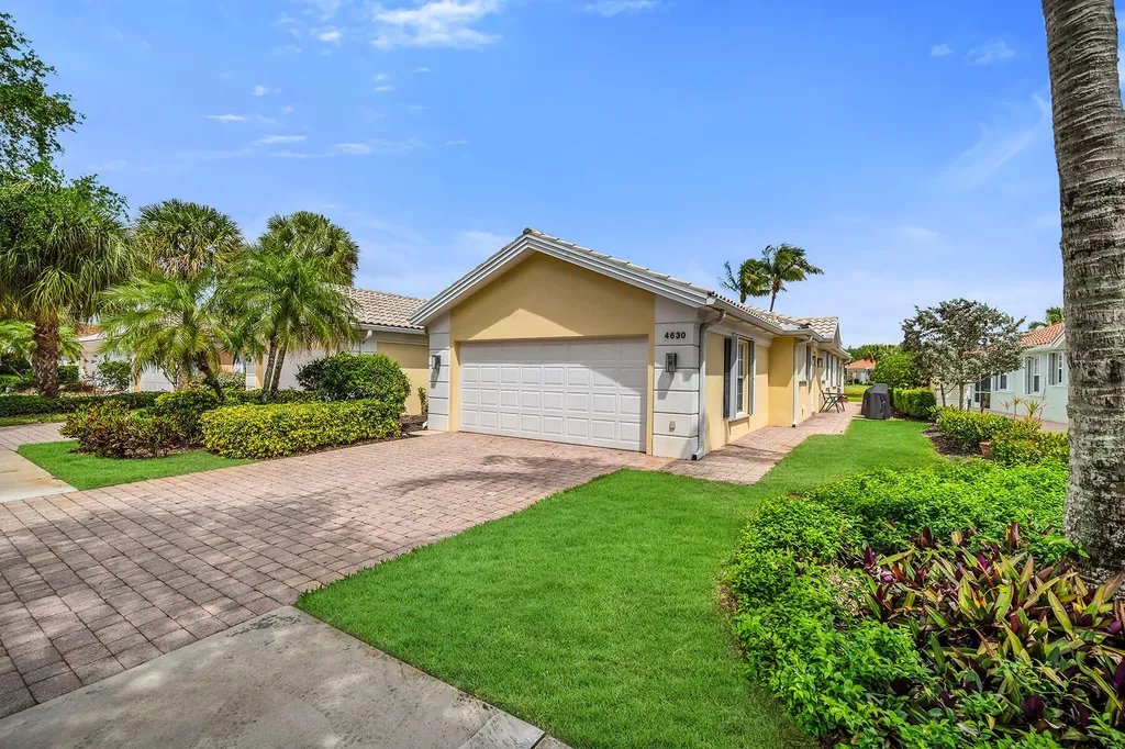 4630 Ossabaw Way Naples FL 34119