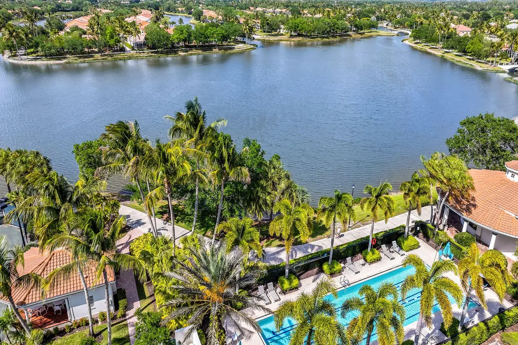 4630 Ossabaw Way Naples FL 34119