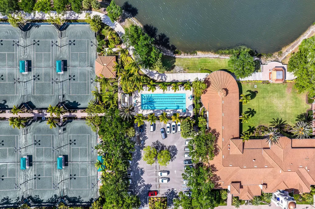 4630 Ossabaw Way Naples FL 34119