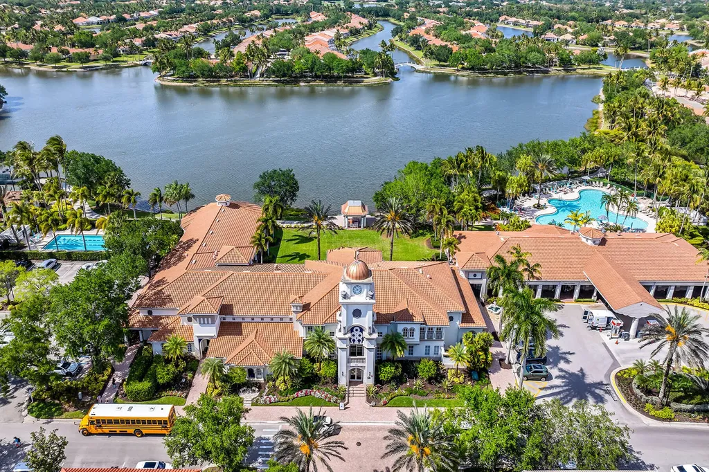 4630 Ossabaw Way Naples FL 34119
