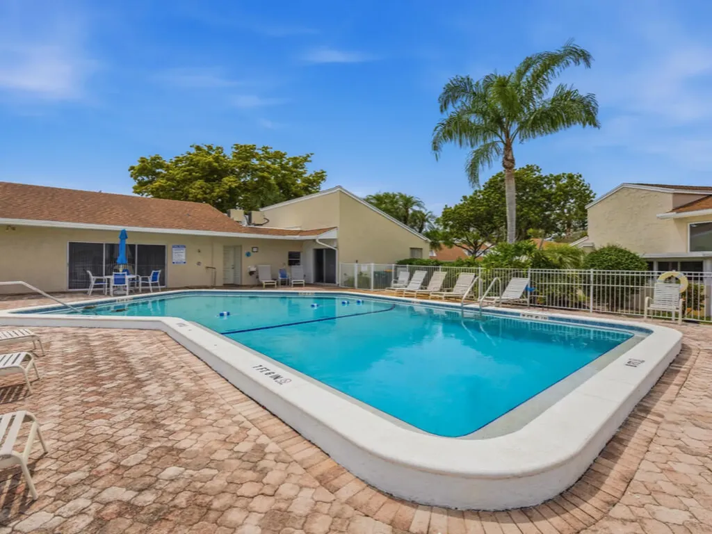 438 Bristle Cone Lane Naples FL 34113