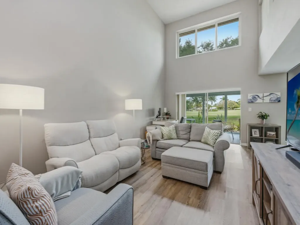 438 Bristle Cone Lane Naples FL 34113