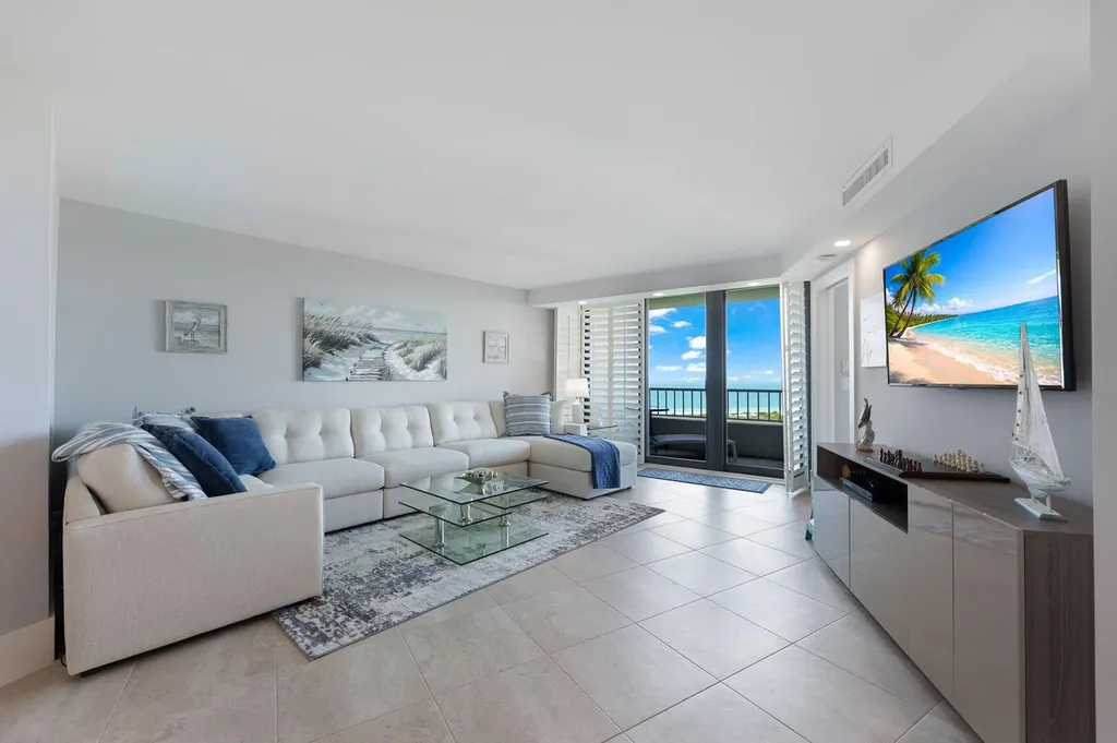 440 Seaview Court Marco Island FL 34145