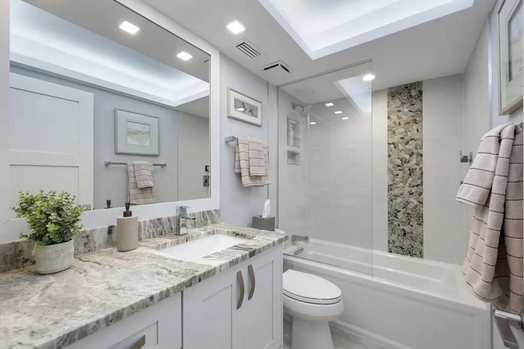 440 Seaview Court Marco Island FL 34145