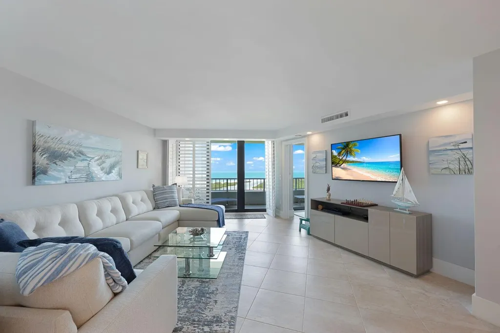 440 Seaview Court Marco Island FL 34145