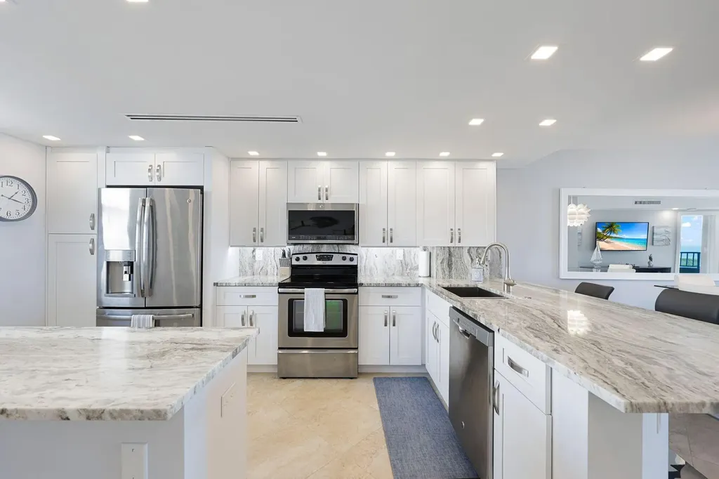 440 Seaview Court Marco Island FL 34145
