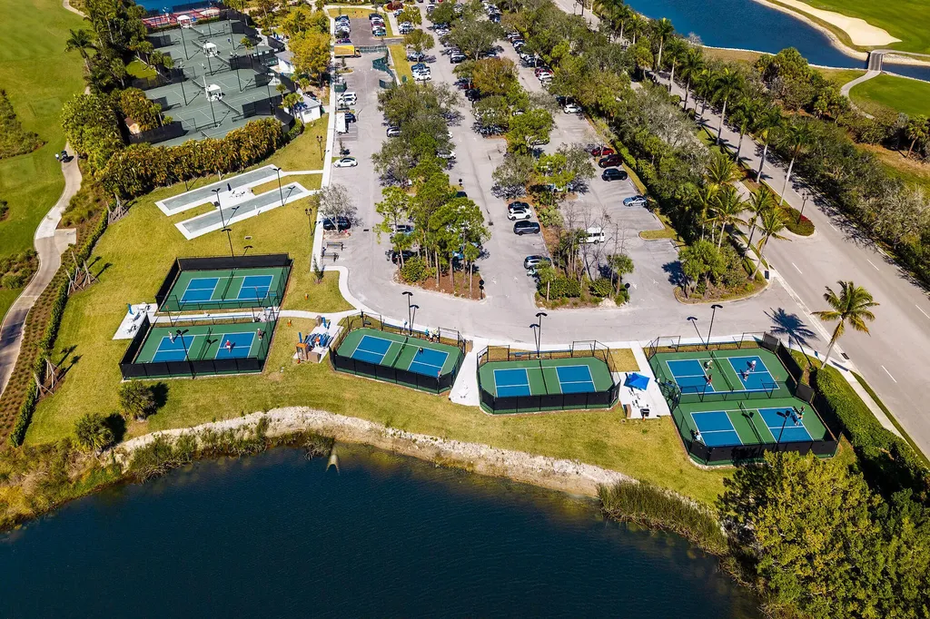 3970 Deer Crossing Court Naples FL 34114