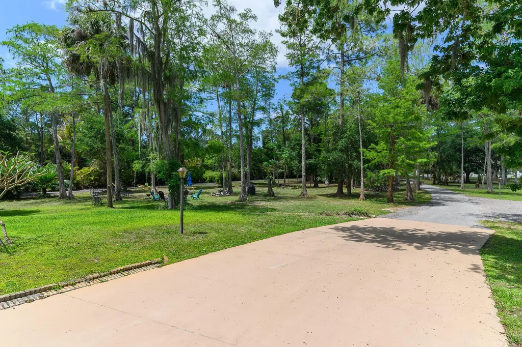 3510 15th Avenue SW Naples FL 34117