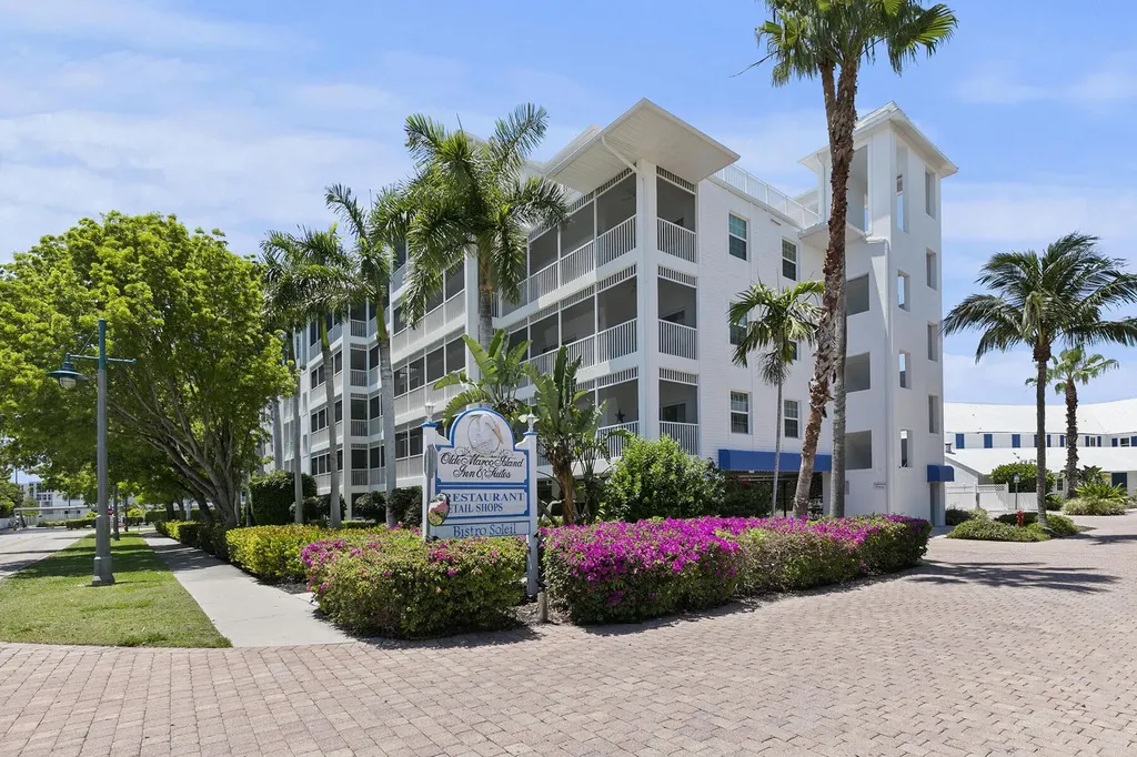 140 Palm Marco Island FL 34145