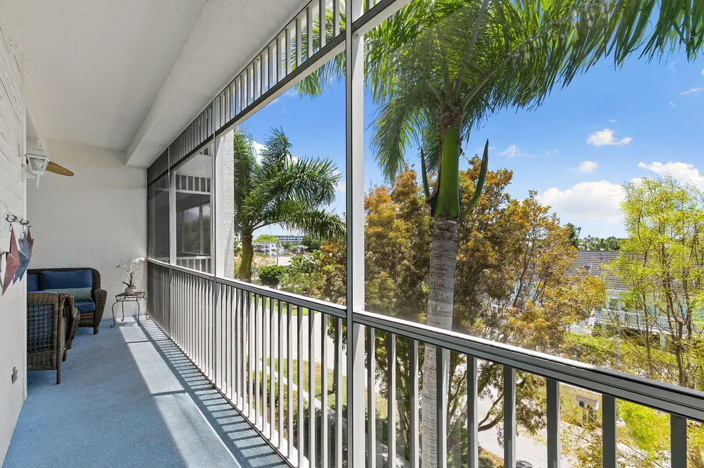 140 Palm Marco Island FL 34145