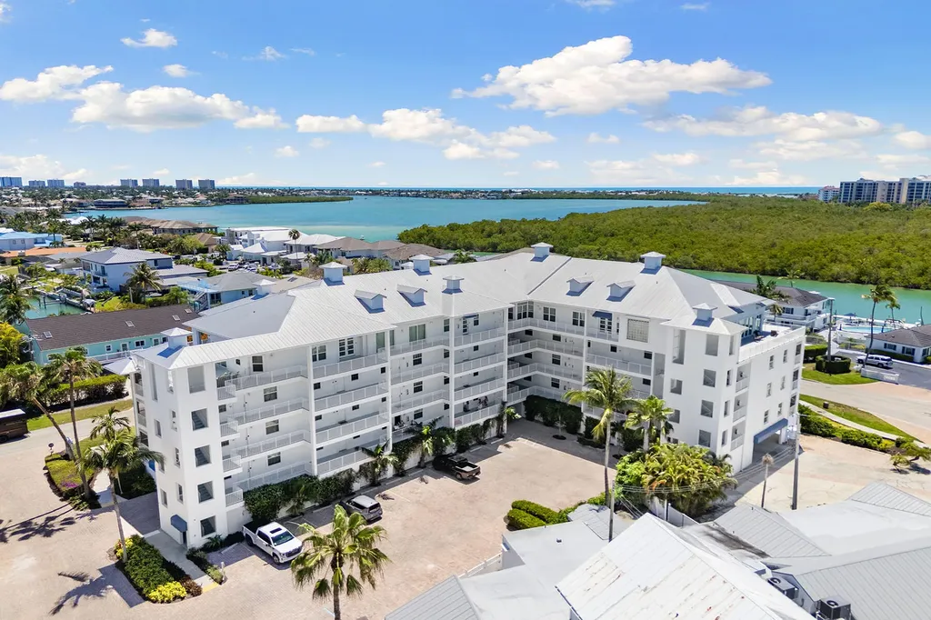 140 Palm Marco Island FL 34145
