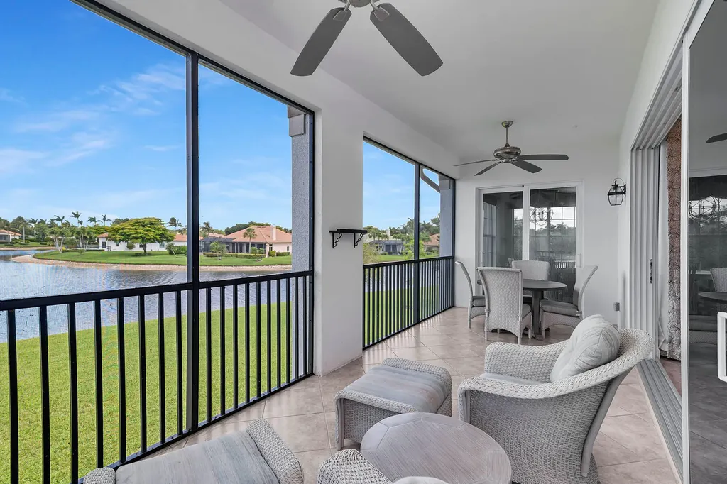 8065 SW Players Cove Naples FL 34113