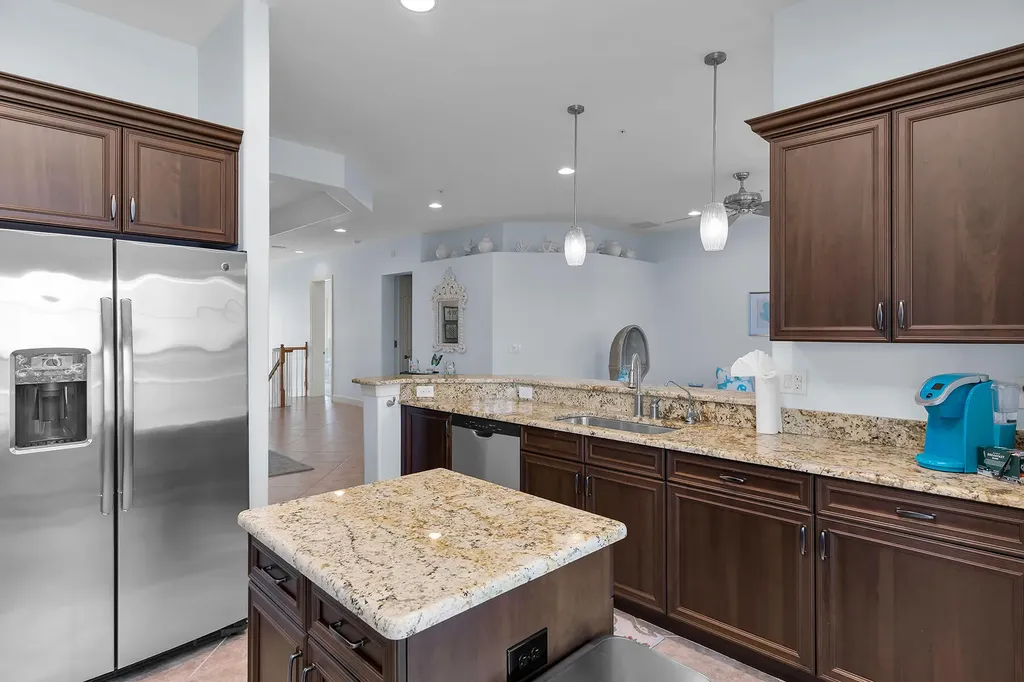 8065 SW Players Cove Naples FL 34113
