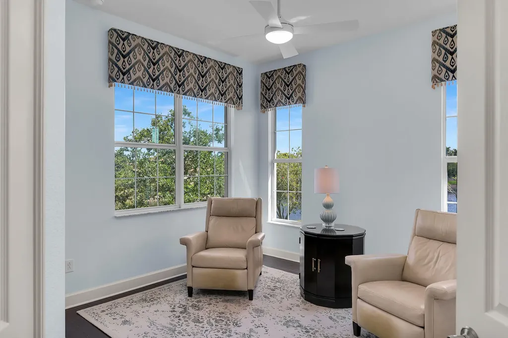 8065 SW Players Cove Naples FL 34113