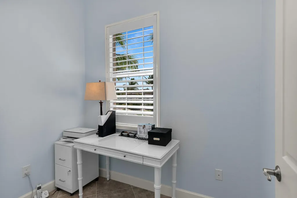 8065 SW Players Cove Naples FL 34113