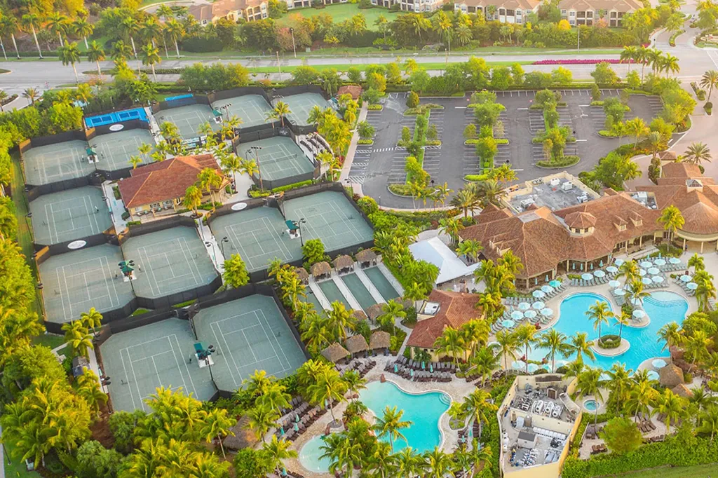 8065 SW Players Cove Naples FL 34113