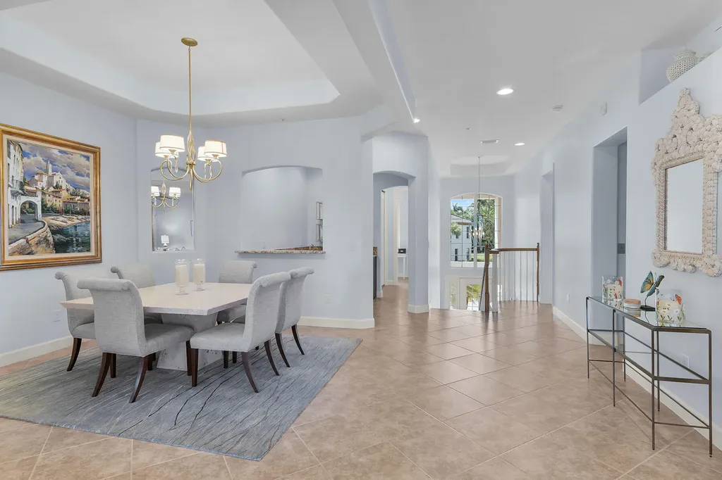 8065 SW Players Cove Naples FL 34113