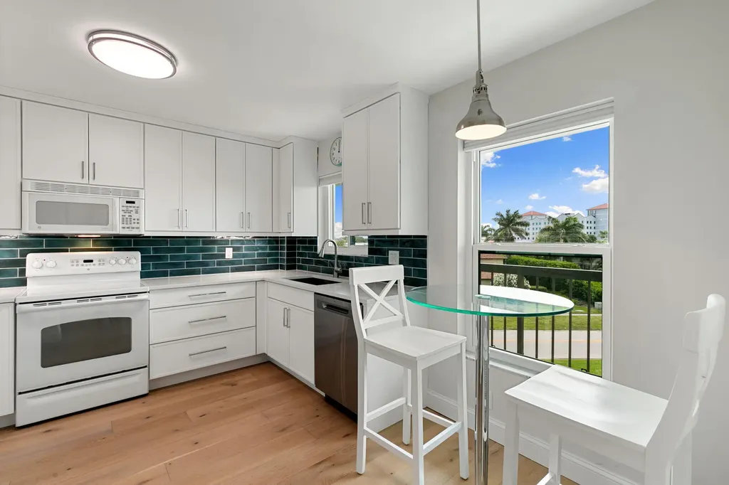 730 W Elkcam Circle Marco Island FL 34145
