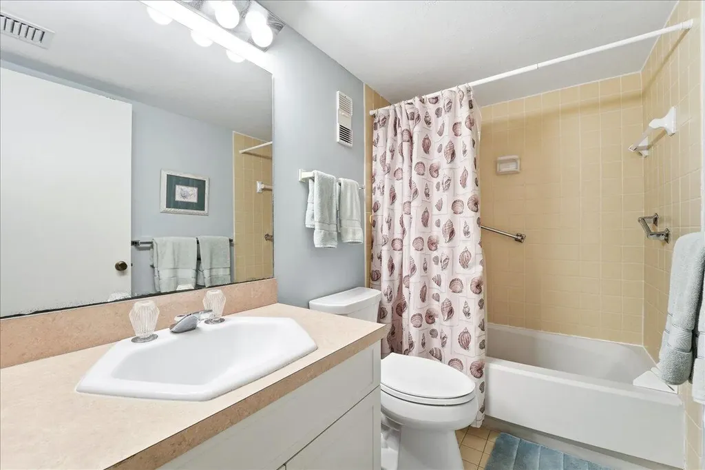 507 Seaview Court Marco Island FL 34145