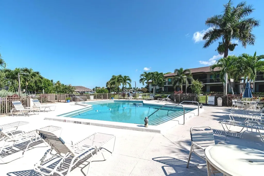 507 Seaview Court Marco Island FL 34145