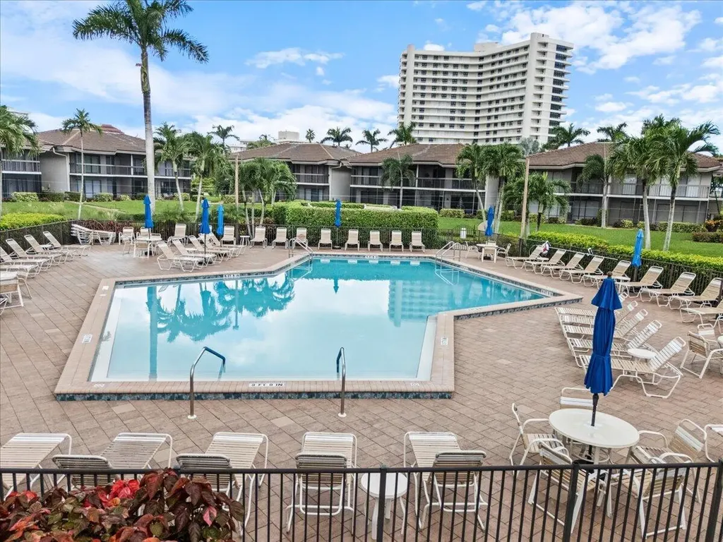 507 Seaview Court Marco Island FL 34145