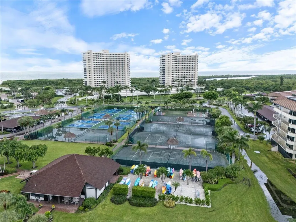 507 Seaview Court Marco Island FL 34145