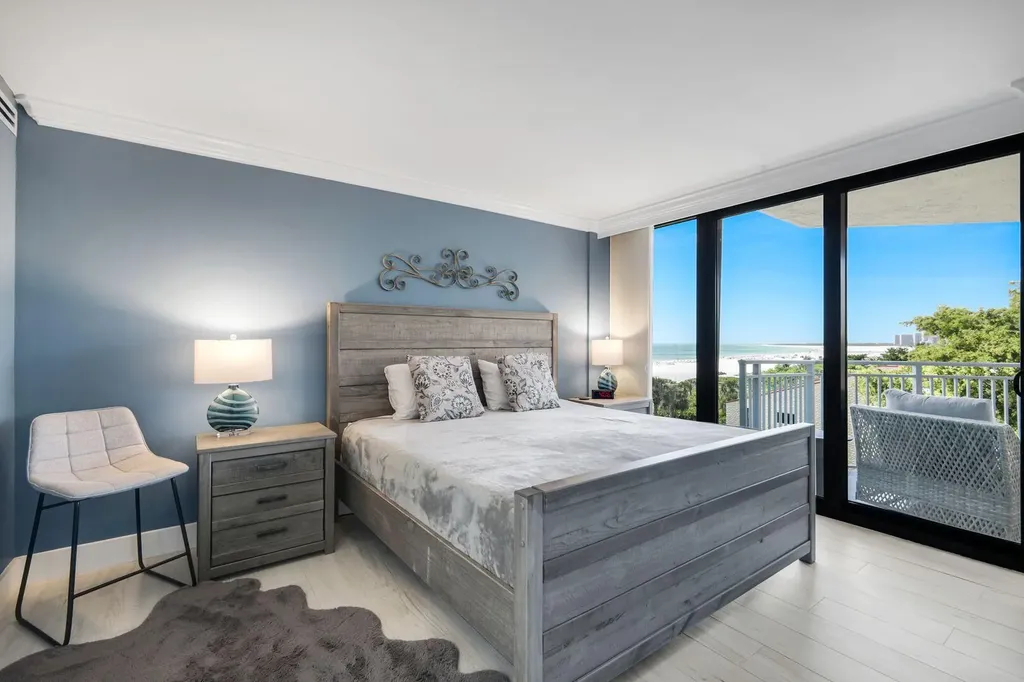 520 S Collier Boulevard Marco Island FL 34145
