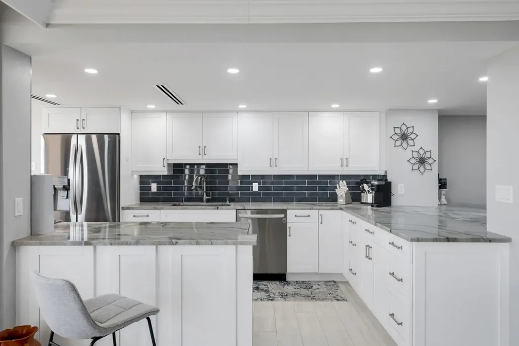 520 S Collier Boulevard Marco Island FL 34145