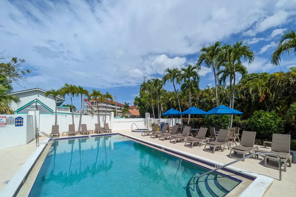 140 Palm Street Marco Island FL 34145