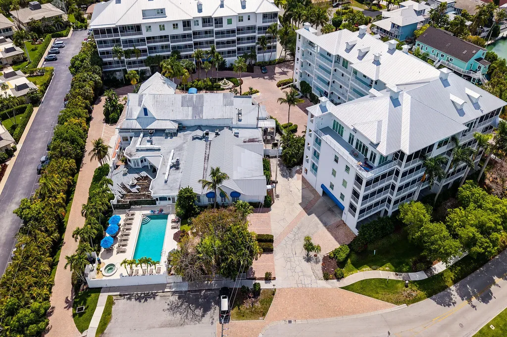 140 Palm Street Marco Island FL 34145