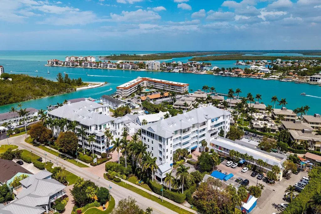 140 Palm Street Marco Island FL 34145