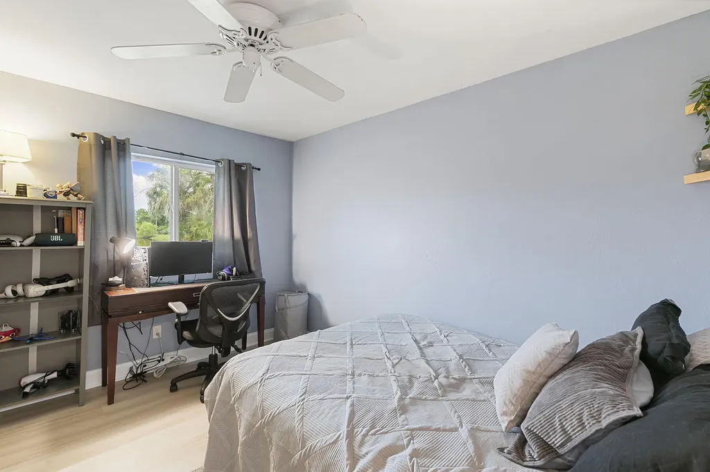 159 Plantation Circle Naples FL 34104