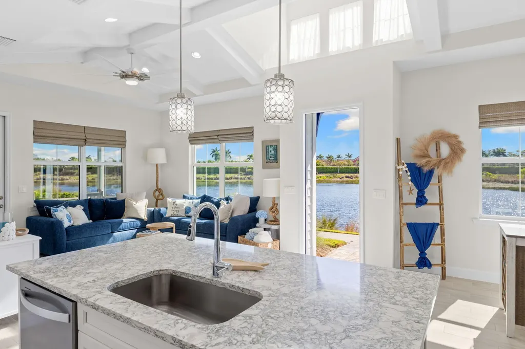 7116 Saona Court Naples FL 34113