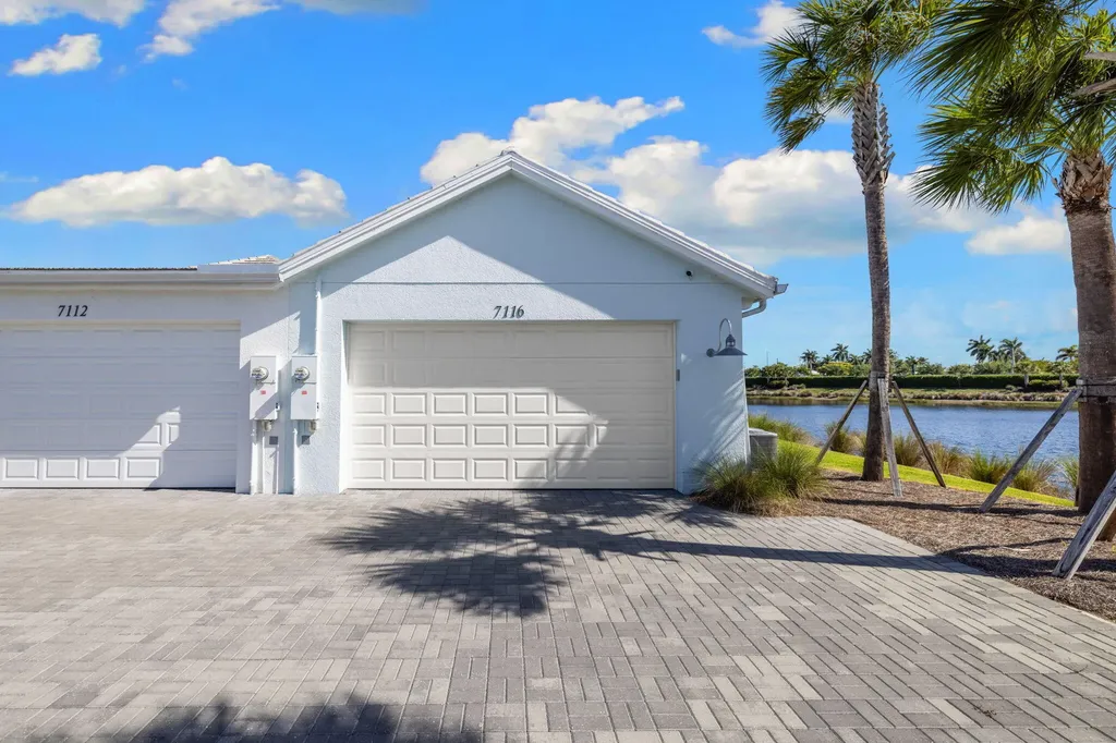 7116 Saona Court Naples FL 34113